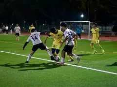 体育直播-精湛足球比赛中球员射门精准无误吗